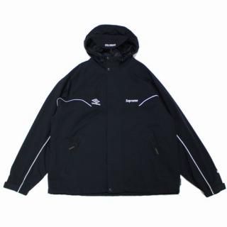 Supreme �� Umbro ����ץ꡼�� ����֥� 25SS GORE-TEX Hooded Jacket ���㥱�å� M �֥�å�