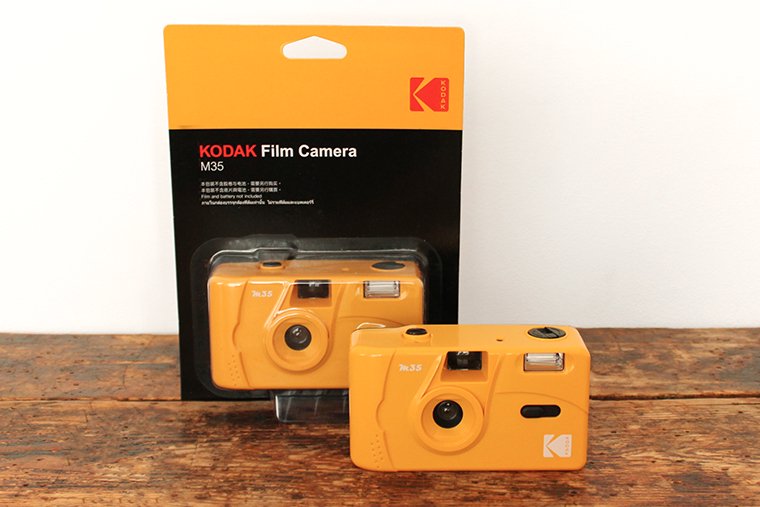 ホワイトブラウン コダック Kodak M35 フィルムカメラ＋フィルム2個セット 通販