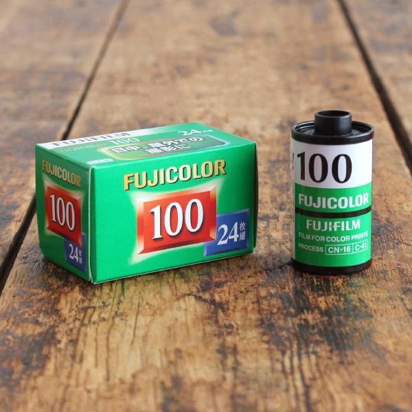 FUJIFILM fujicolorフジカラー 100 24枚撮り フィルム-