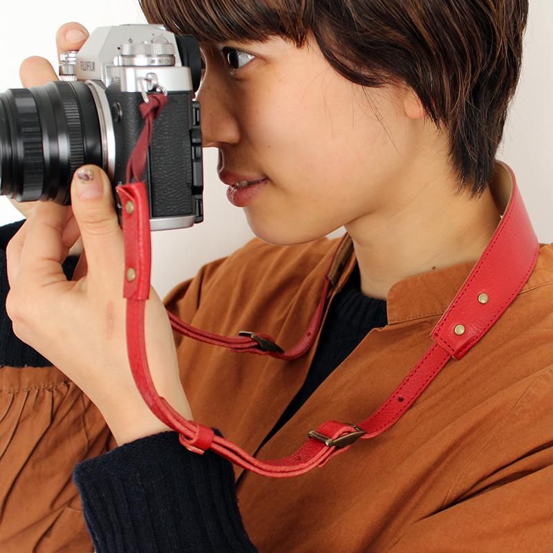 ☆韓国の人気☆【PRADA】☆レザー カメラバッ.グ☆正規品☆ PRADA(プラダ) Prax 01 レザースニーカー1E804M 1E804M ホワイト