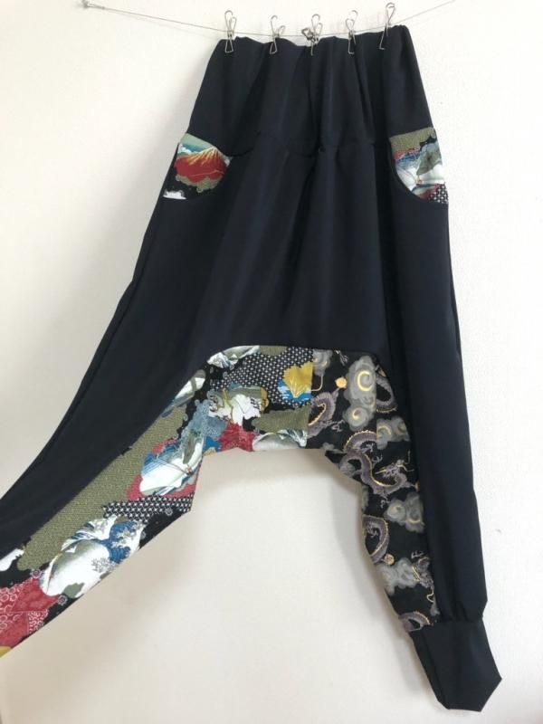 楽々和柄サルエルパンツ 黒 龍 富士山 メンズxl 手作り和柄服の通販店 神の手 楽々和柄サルエルパンツ 黒 龍 富士山 メンズxl 手作り和柄服の通販店 神の手