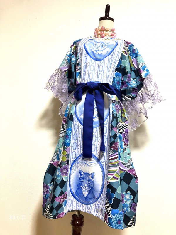 和柄レトロモダン桜牡丹×カメオクラシック貴族猫ワンピースドレス
