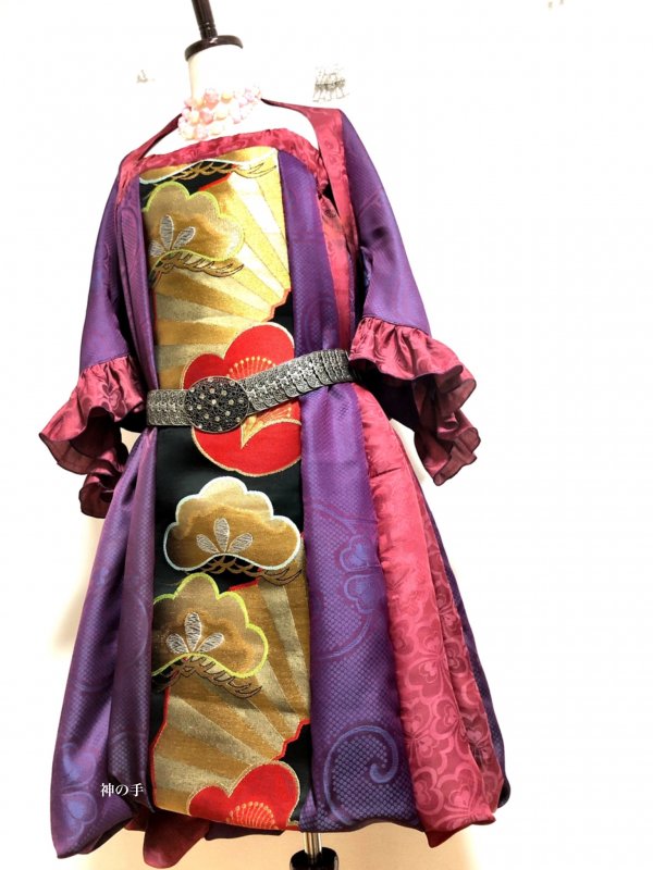 ワンピースにもなるバルーンスカート＆羽織りボレロ 朱赤紫×黒
