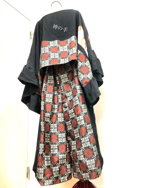 着物リメイク ラップパンツ ワイドパンツ 正絹 黒留袖 大島紬 葵祭刺繍-