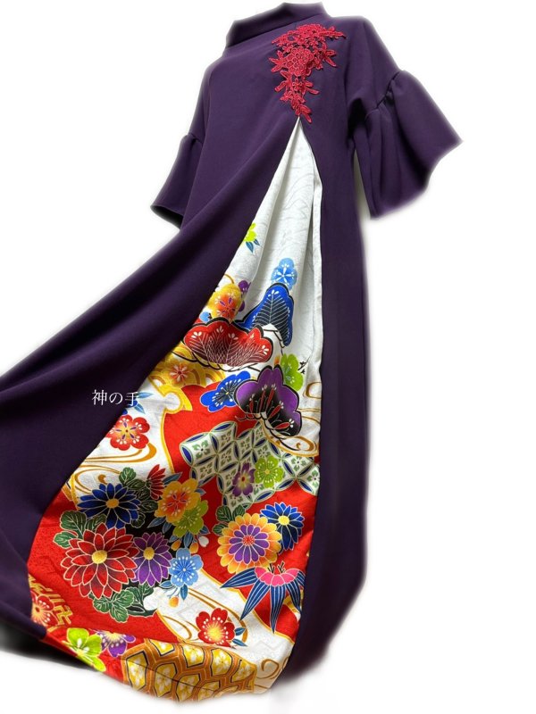 和柄 振袖着物リメイク ワンピースドレス 濃紫×赤白に松竹梅古典柄 濃