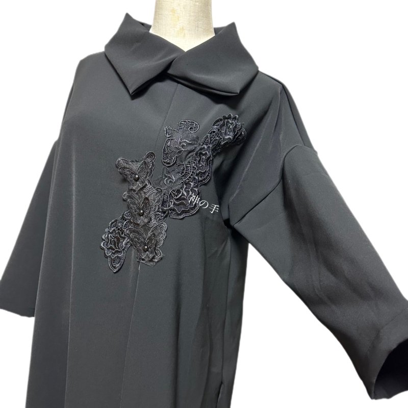 和柄 振袖着物リメイク ワンピースドレス 黒×百合に牡丹 黒花モチーフ 