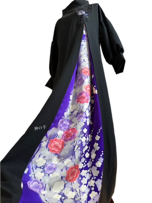 高身長 マキシ丈！和柄 振袖着物リメイク ワンピースドレス 黒×紫に梅