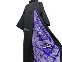 【即納】和柄　振袖着物リメイク　ワンピースドレス　黒×紫に絞り花　黒花モチーフレース　サーキュラ袖　丈120 L〜3L