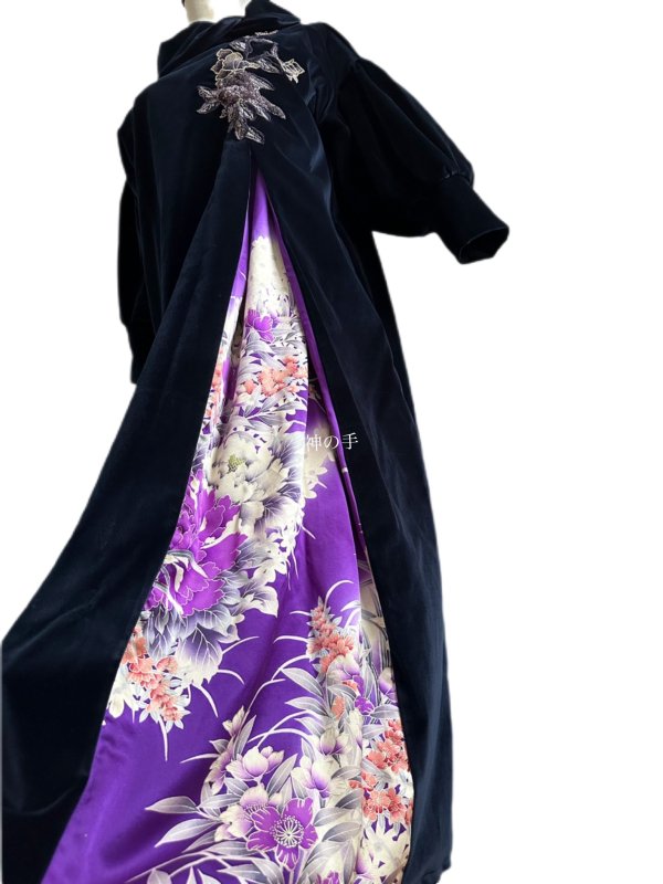 冬 和柄 振袖着物リメイク ワンピースドレス ベルベット濃紺×紫に可憐 ...