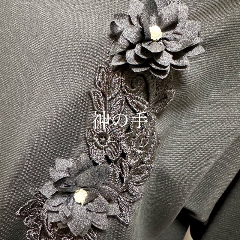 マキシ丈 和柄 振袖 着物リメイク ワンピースドレス 黒×紫に手毬や菊や