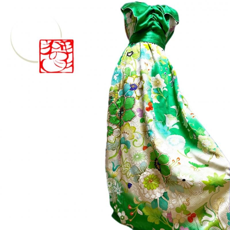 即納】刺繍豪華！ 振袖 着物リメイク ふりふわ襟ドレス 和柄