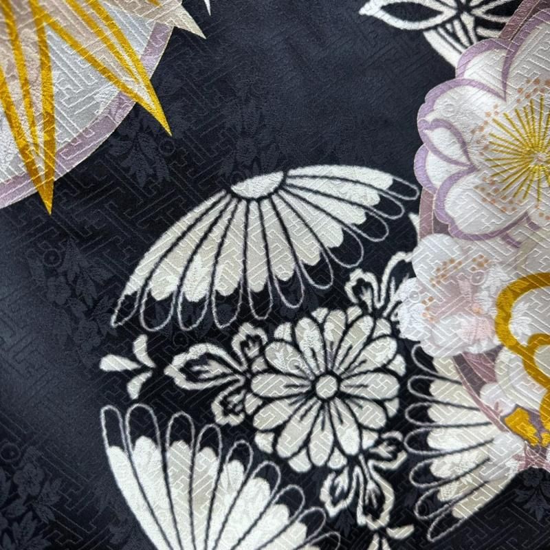 振袖 着物リメイクドレス 和柄ワンピース 変わり襟 サーキュラ袖 黒