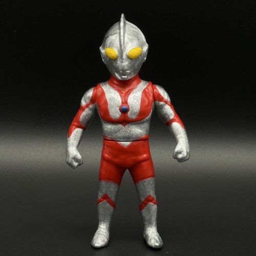 ウルトラマン