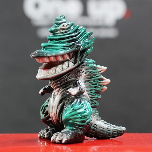 【レア】One up. ヘドラ 後藤彩色所 WF2025 黒成型色 ギザラ 後藤彩色所彩色 2025' WF夏 - One up. Online Store