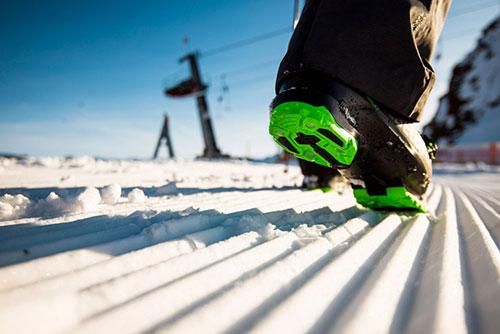 DALBELLO（ダルベロ）VELOCE 130 GW（ブラック×レースグリーン