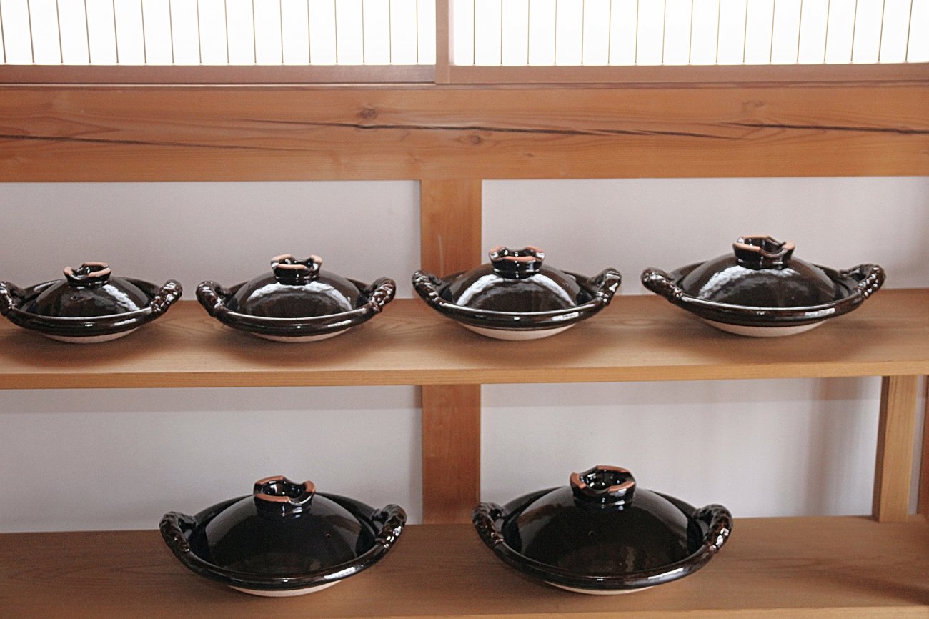 黒鍋（8寸） - 土楽 | 伊賀の里の土楽窯