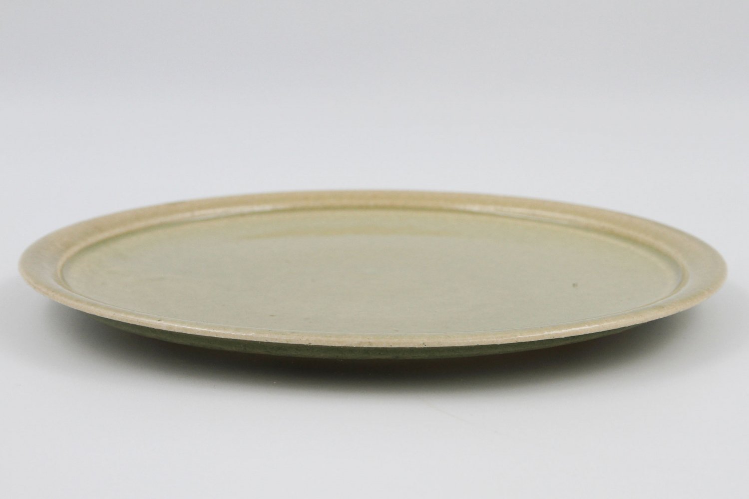 灰釉折縁皿（8寸） - 土楽 | 伊賀の里の土楽窯
