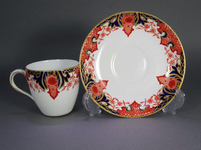 - SMT ART Antique Tableware Collection