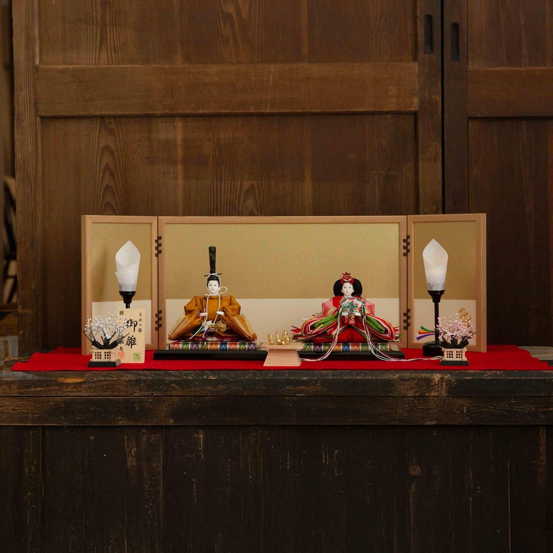松時代物お雛様 最新作 柴田家千代作 葵 絵巻雛 刺繍 松竹梅 済美箔屏風 木製