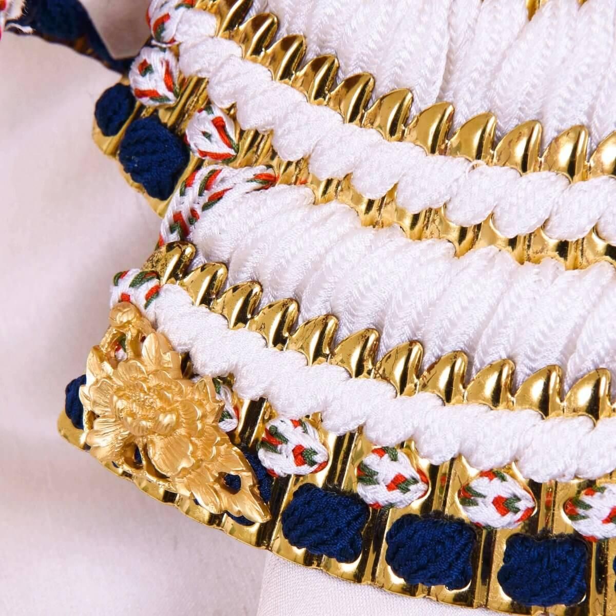 京甲冑 8号 白糸威褄取兜 桐櫃 兜単品 平安武久作 京甲冑 8号 白糸威褄取兜 桐櫃 兜単品 平安武久作