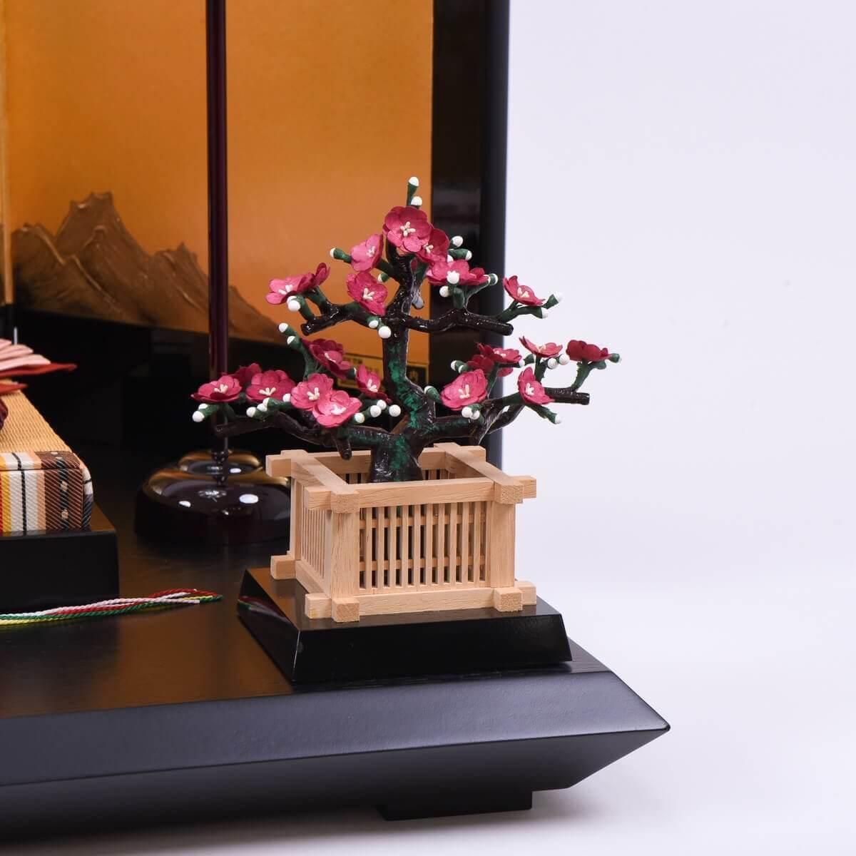 雛人形 十番 手刺繍親王飾り 清水久遊 彩描頭 本金手描蒔絵屏風