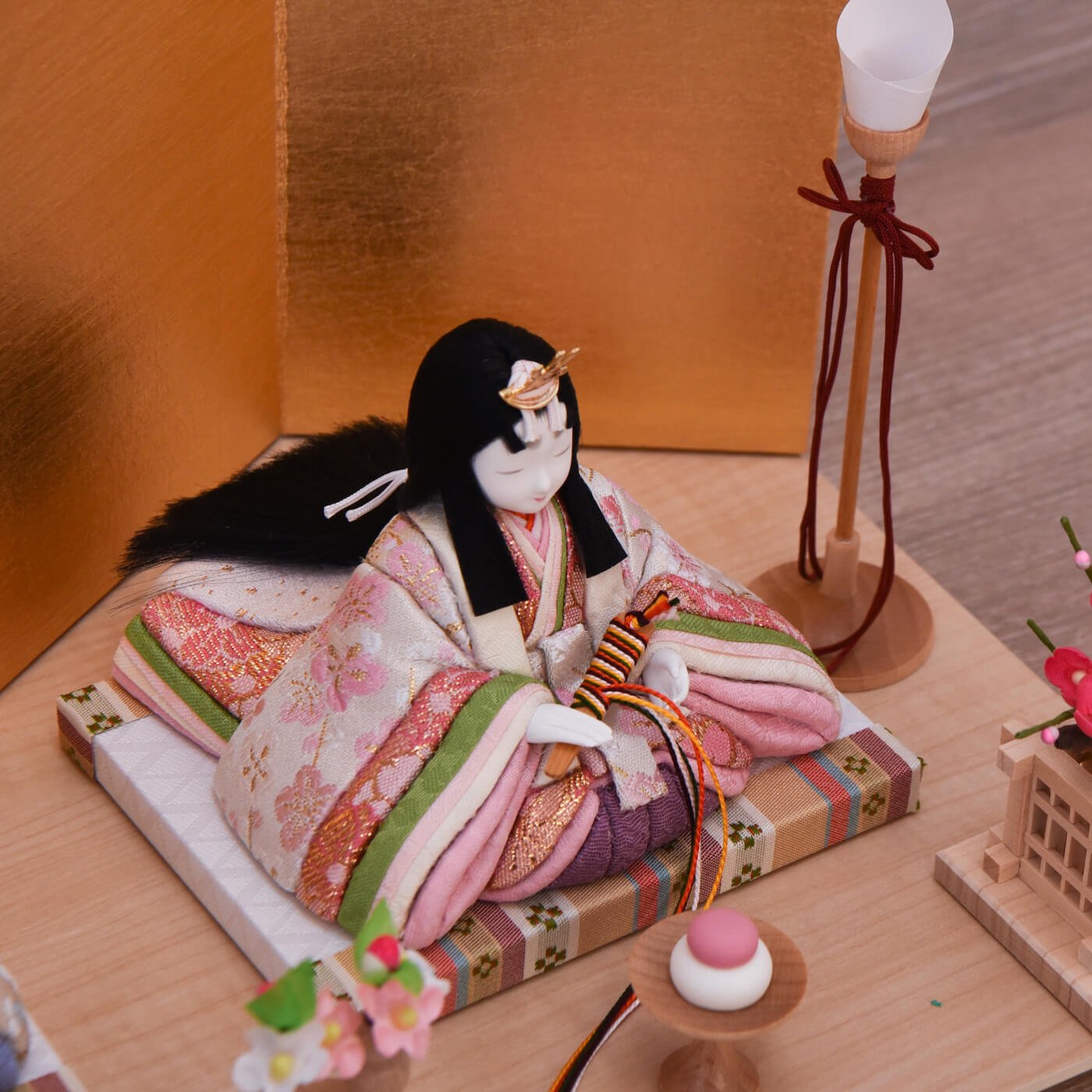 金屏風、台座付 ひな人形 セット 2022 新作 - 雛人形・ひな祭り