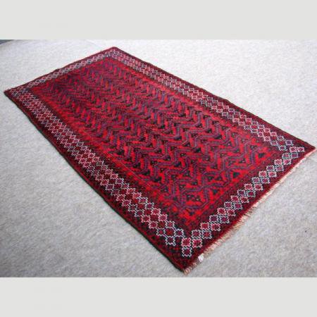 お買得品♪イラン遊牧民の手織りバルーチ産ラグ - ペルシャ絨毯