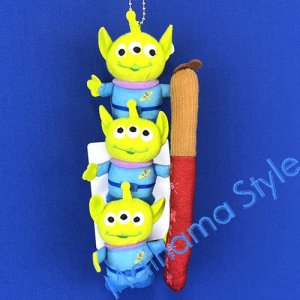 <img class='new_mark_img1' src='https://img.shop-pro.jp/img/new/icons1.gif' style='border:none;display:inline;margin:0px;padding:0px;width:auto;' />TOY STORY POP　ぬいぐるみバッジ　リトルグリーンメン&チュロス