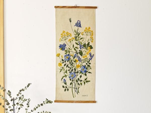 スウェーデンでみつけたタペストリー リネン 野花 - presse 北欧