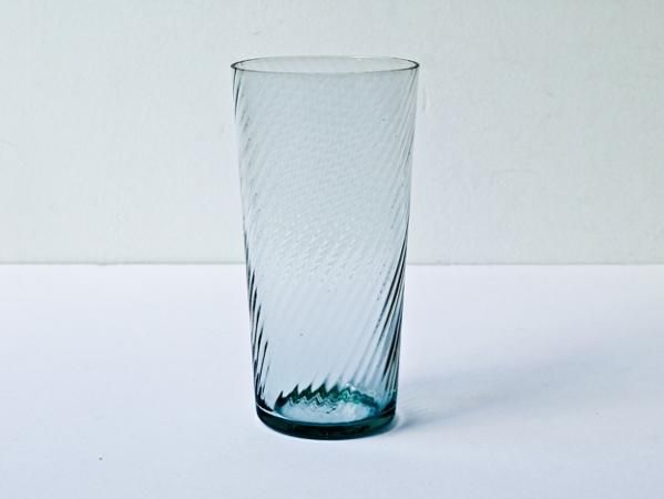 スウェーデン Gullaskruf Snoddas グラス（クリアブルー 小