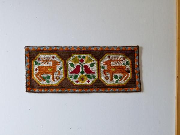 ヴィンテージ ツヴィスト刺繍 壁飾り タペストリー 北欧3羽の小鳥