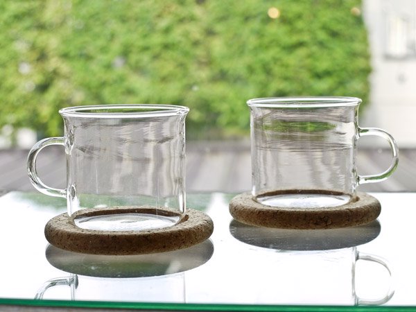 Boda Nova ガラスのカップ&ソーサー（コルク） - presse 北欧、バルト 