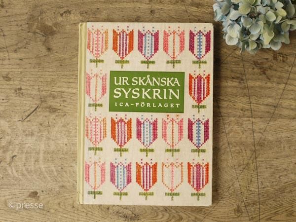 クロスステッチパターンの本ur Skanska Syskrin Ica Forlaget Presse 北欧 バルトの雑貨のお店 アラビア グスタフスベリ ロールストランド ヴィンテージファブリック