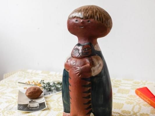 希少 Lisa Larson リサラーソン UNGAR Pelle 少年と猫 希少 Lisa Larson リサラーソン UNGAR Pelle 少年と猫