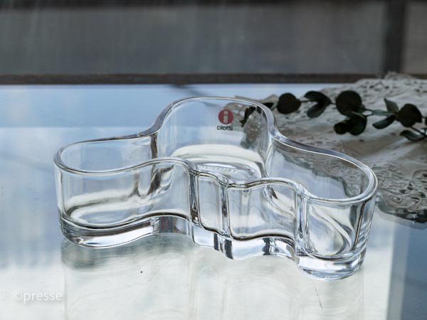 iittala Alvar Aaltoiittala イッタラ ベース クリア ガラスのトレー 