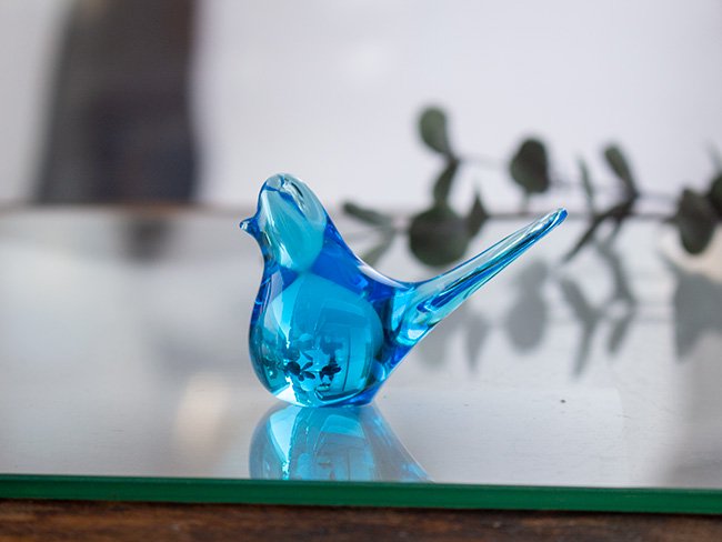 スウェーデンで見つけた鳥のガラスオブジェ(ブルー) 小 - presse 北欧
