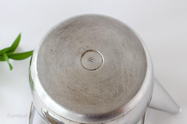 OPA Timo Sarpanevaステンレスケトル - presse 北欧、バルトの雑貨のお