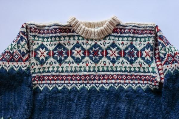 ノルディック　セーター　古着 ノルウェーで見つけた古着のノルディックセーターキッズサイズ