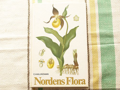 スウェーデンの植物の本Nordens Flora 2 - presse 北欧、バルトの雑貨 
