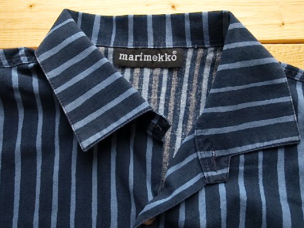 Marimekko Jokapoikaシャツネイビー×ブルー（メンズ40） - presse 北欧 