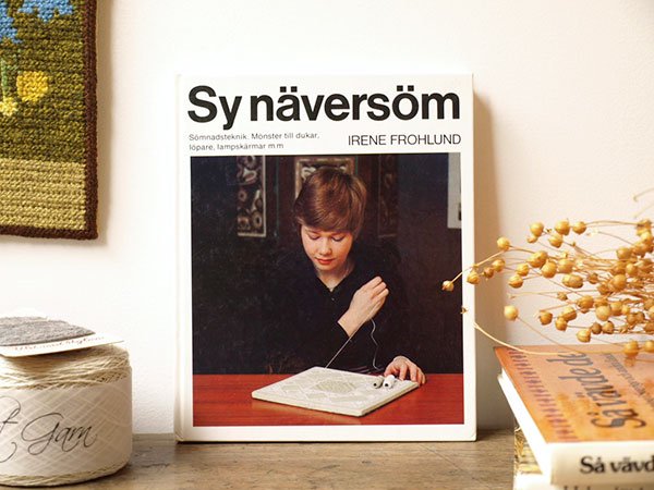 Sy naversom ナーベルソム刺繍の本 - presse 北欧、バルトの雑貨のお店