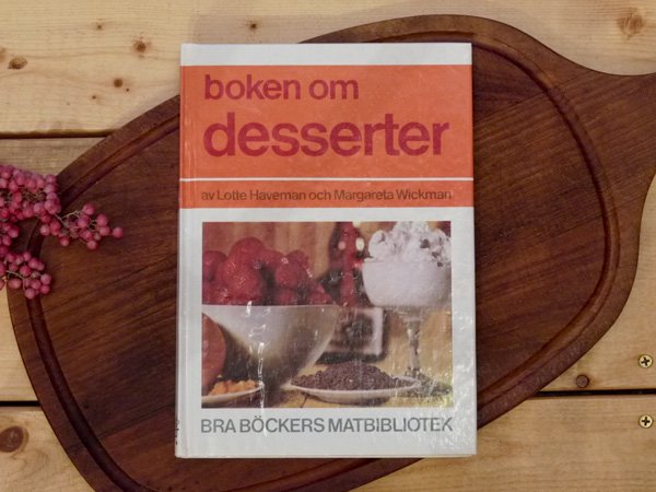 Boken om desserterスウェーデン デザートの本 - presse 北欧、バルト