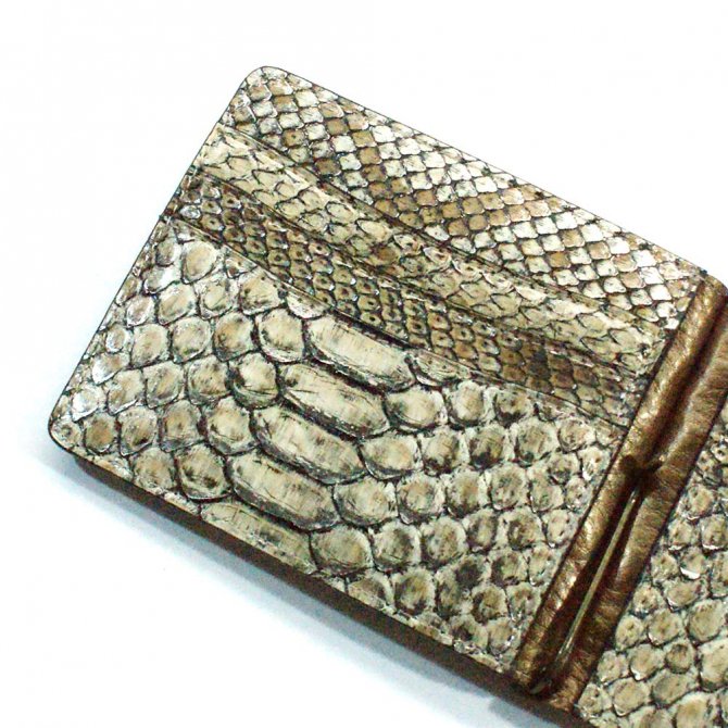 マネークリップ 財布 本革 薄型 カード収納 蛇革 パイソン革 ヘビ革 