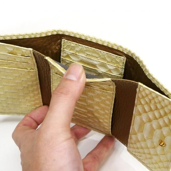 三つ折り財布 | ダイヤモンドパイソン革 | コンパクト財布