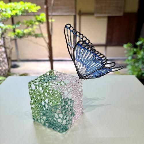 <img class='new_mark_img1' src='https://img.shop-pro.jp/img/new/icons50.gif' style='border:none;display:inline;margin:0px;padding:0px;width:auto;' />HIRARI