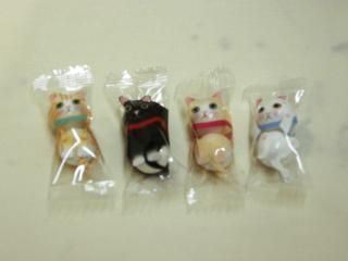 ニャンニャンチョコボール （500g入り）約150個入り - 【駄菓子