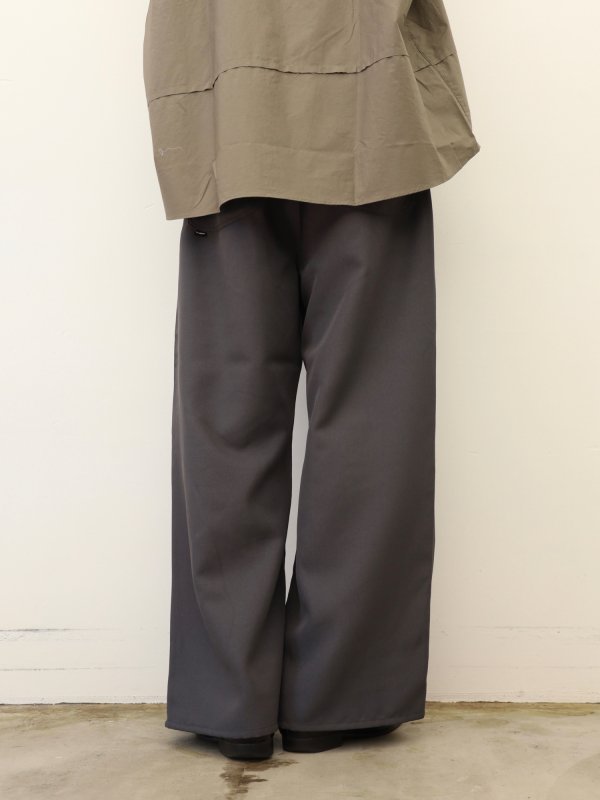 JieDa WIDE ONE TUCK STRAIGHT PANTS (GRY) - KIKUNOBU