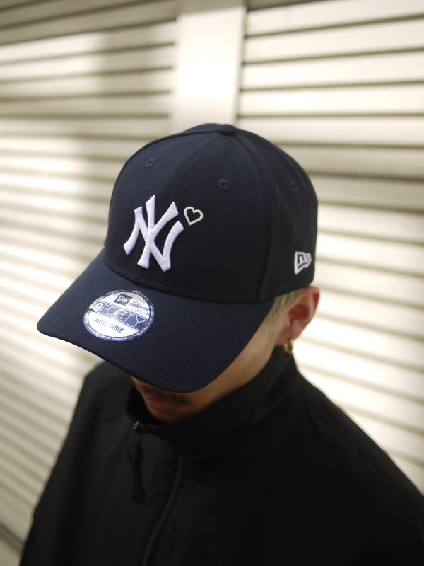 BASICKS 9 FORTY Yankees Heart Embroidery Cap (N/W