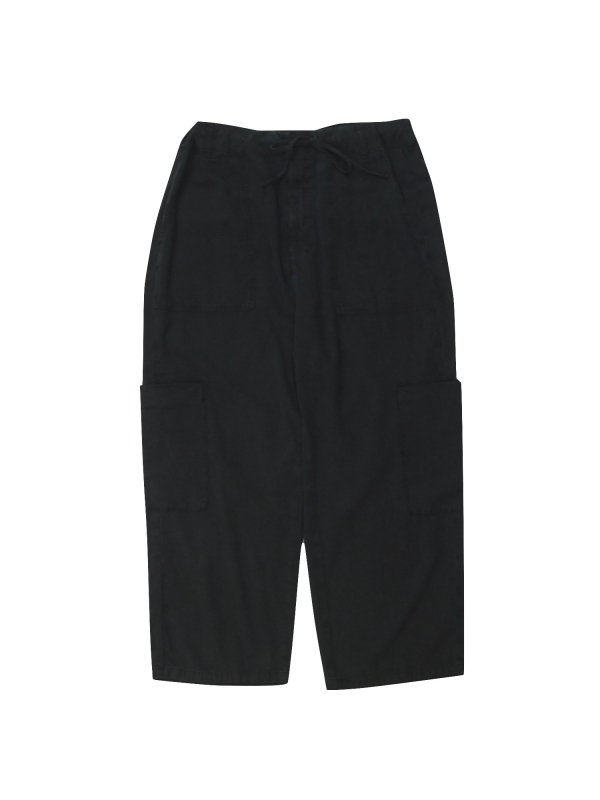 <img class='new_mark_img1' src='https://img.shop-pro.jp/img/new/icons47.gif' style='border:none;display:inline;margin:0px;padding:0px;width:auto;' />ANCELLMSILK SUEDE BAKER CARGO PANTS (BLK)