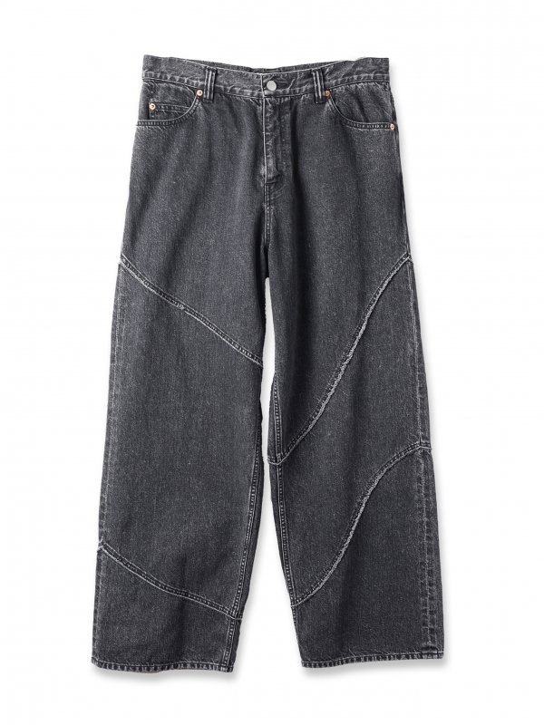 JieDaDISTORTED DENIM PANTS (BLK)